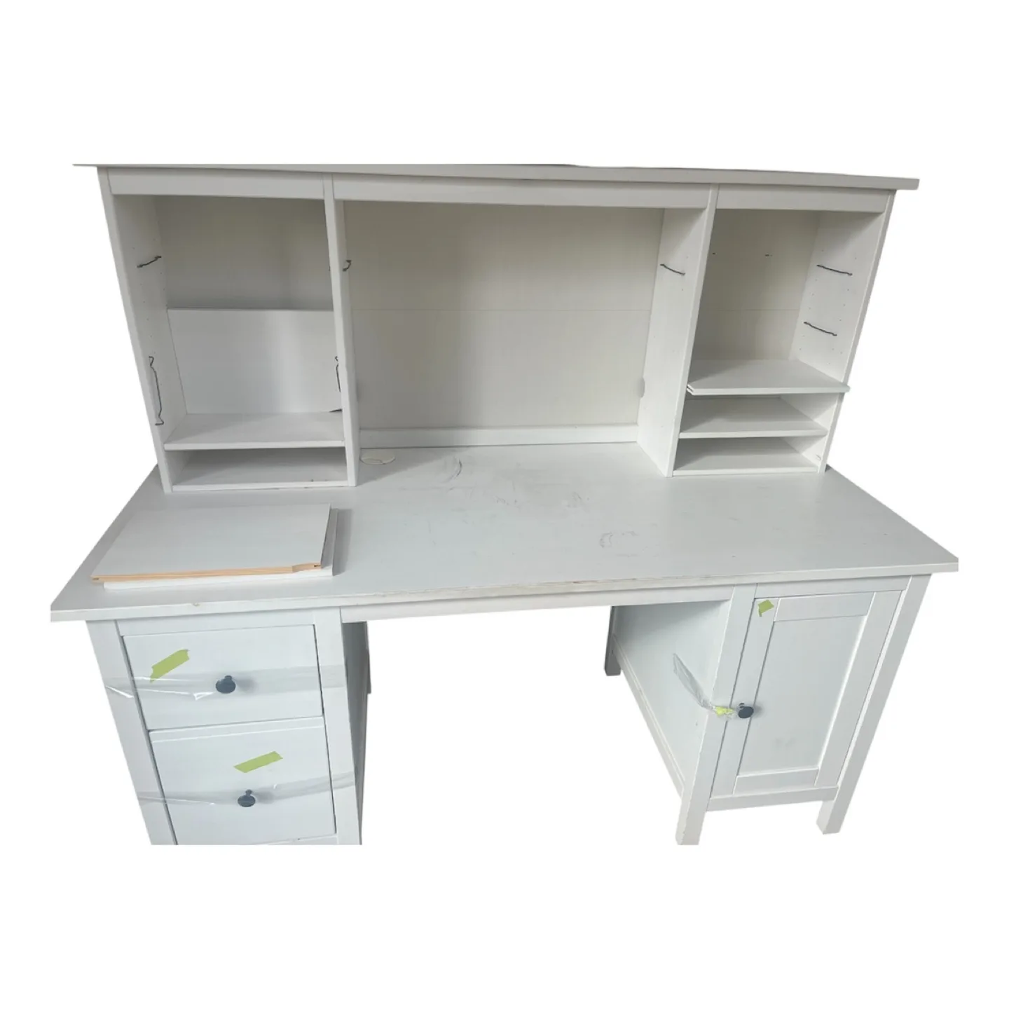 White Desk with Hutch - Great for Study! image indicator(2)