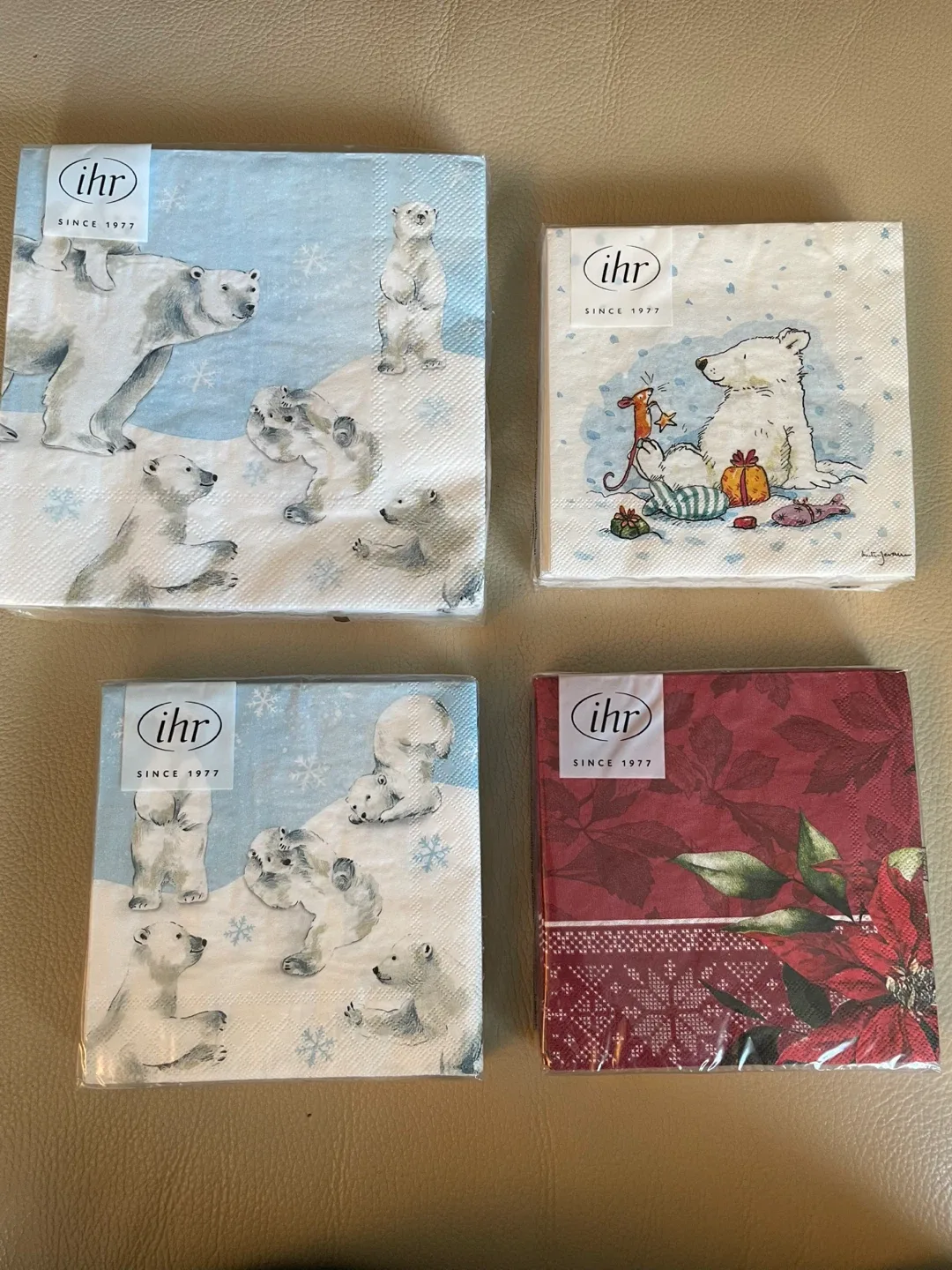 Holiday Napkin bundle  of 4 NEW thumbnail