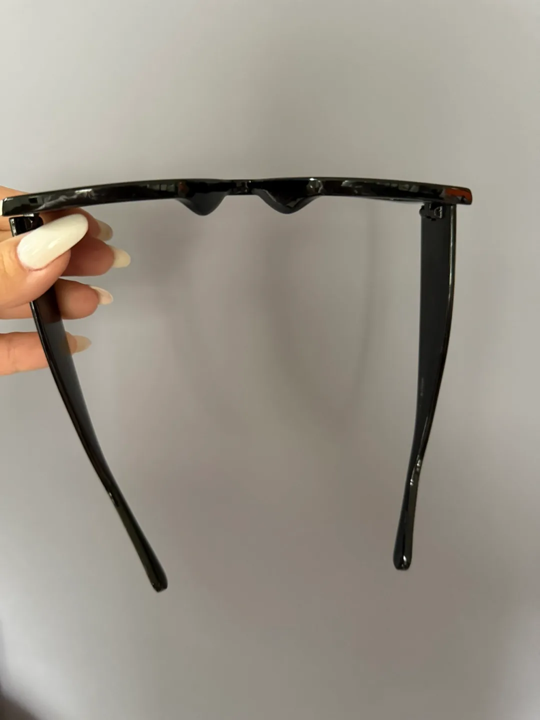 Brand new sunglasses image indicator(5)