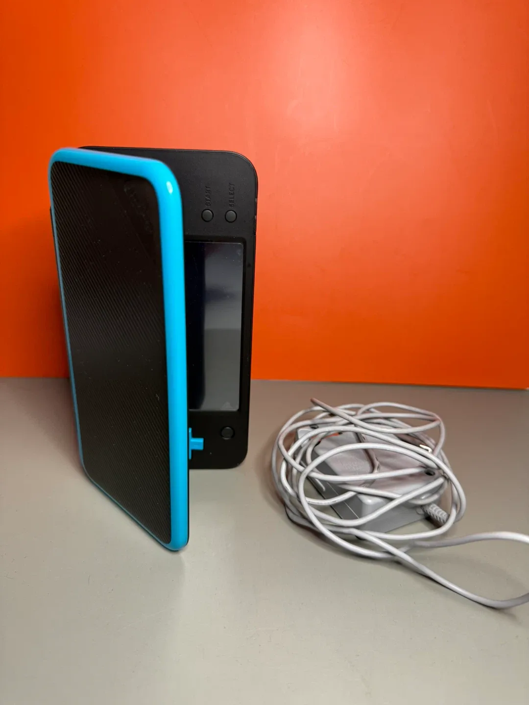 New Nintendo 2DS XL Mint Condition For Sale!