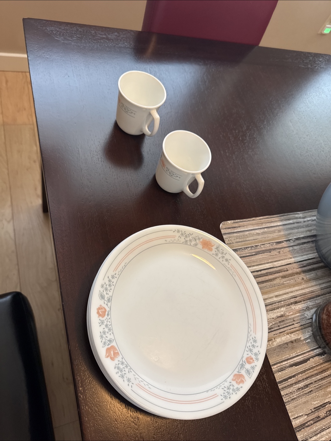 Corelle Dishes - Plates and Mugs - photo 3