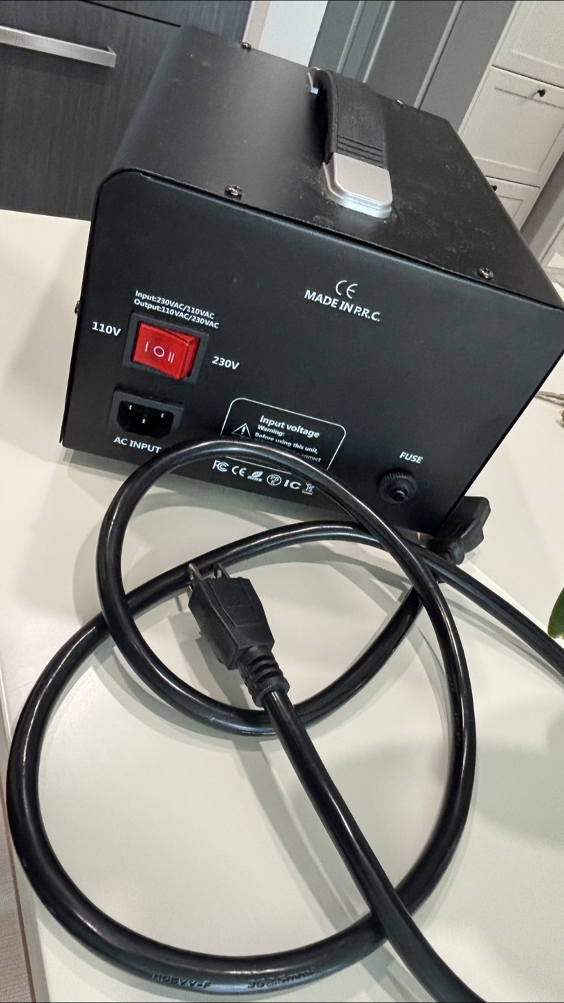 VTUS-5000VA Step Up/Down Voltage Transformer - photo 4