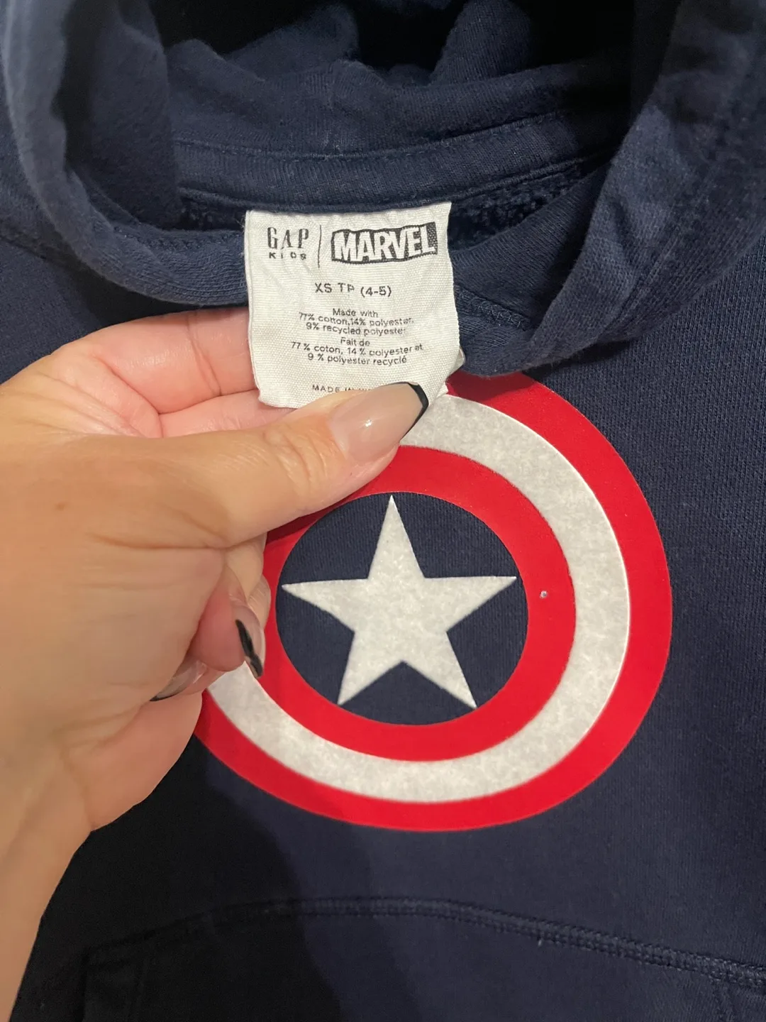 4-6 GAP Captain America hoodie image indicator(2)