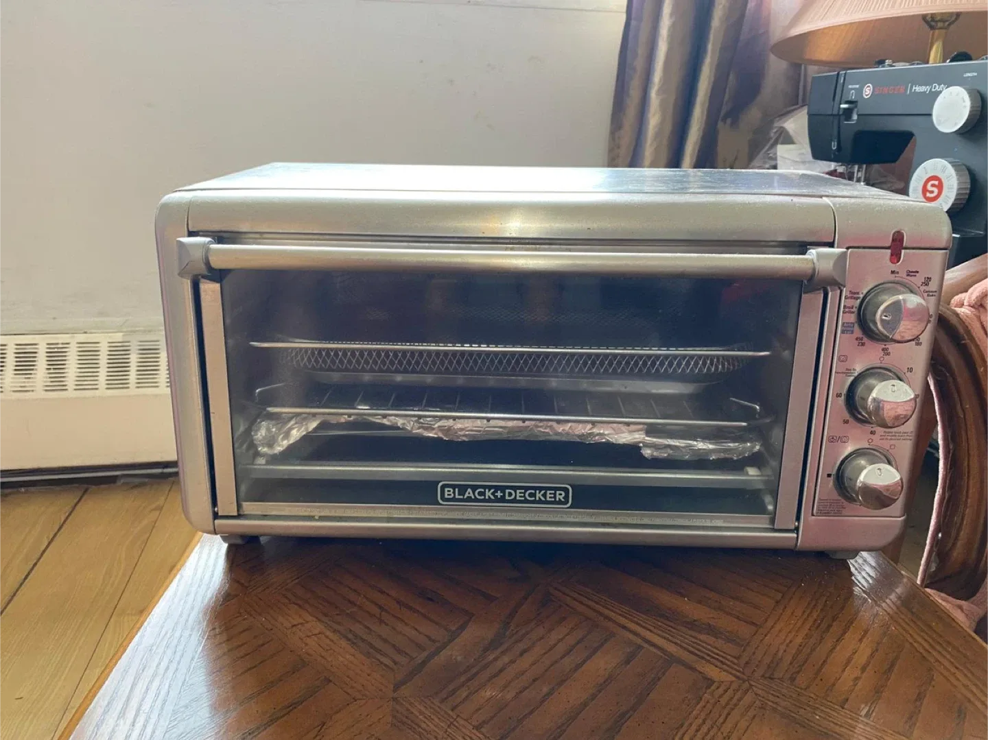 Panasonic Microwave Oven & Black+Decker Toaster Oven image indicator(3)