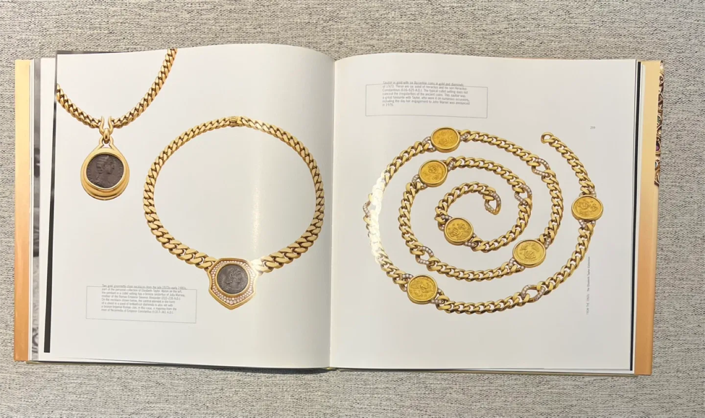 BVLGARI Between Eternity and History Book image indicator(4)