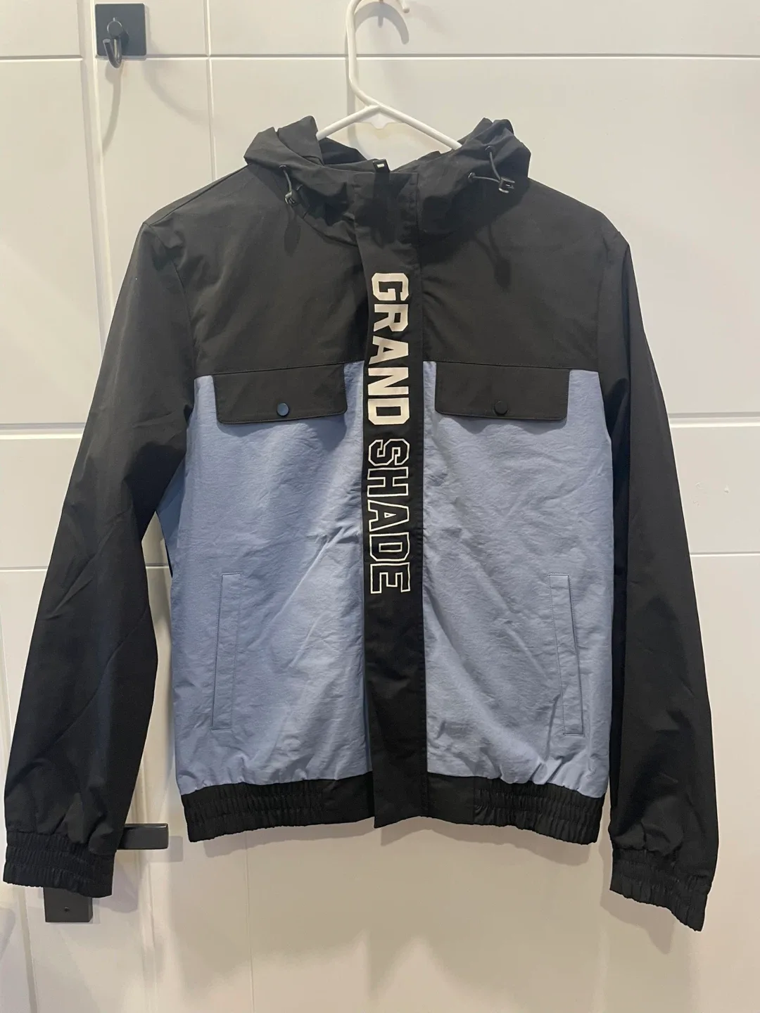 Grand Shade Jacket - Black and Blue thumbnail