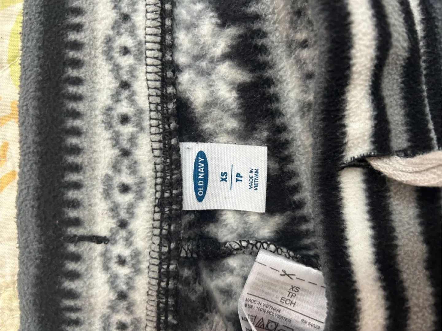 Old Navy Fleece Pajama Pants - XS image indicator(3)