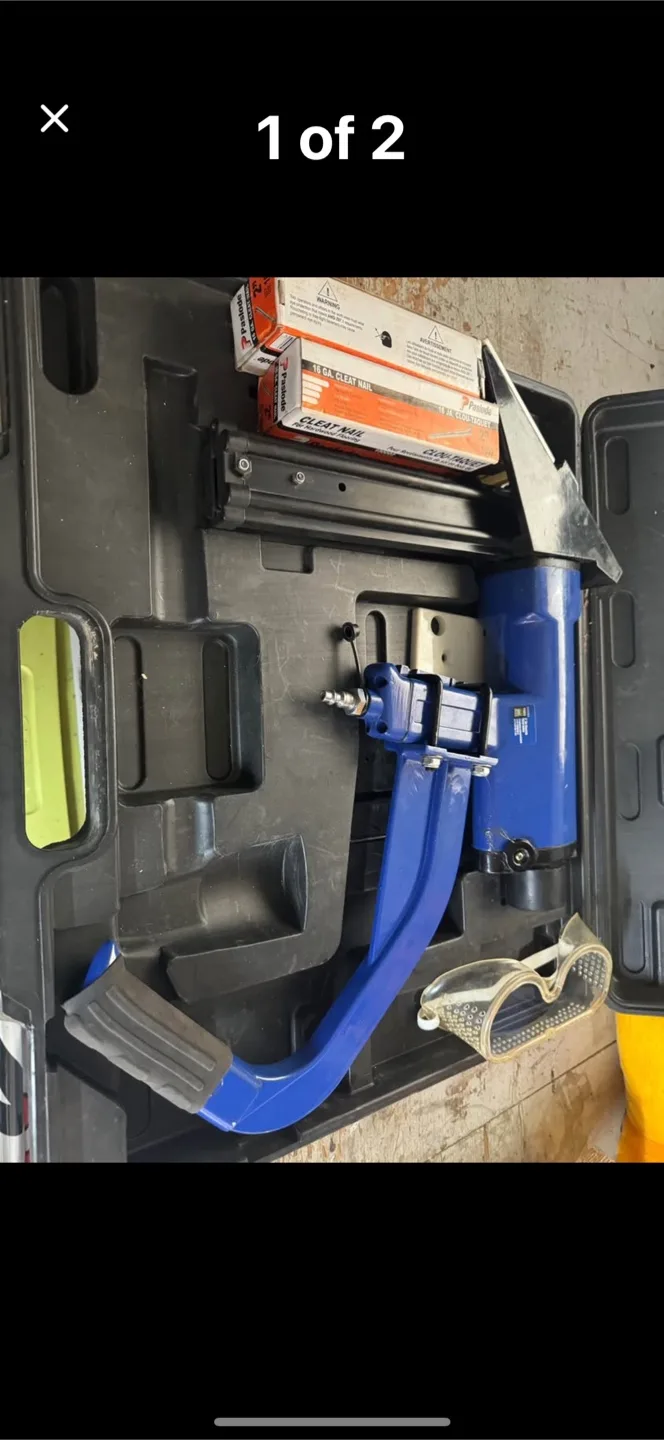 Powerfist 2" Air Flooring Cleat Nailer