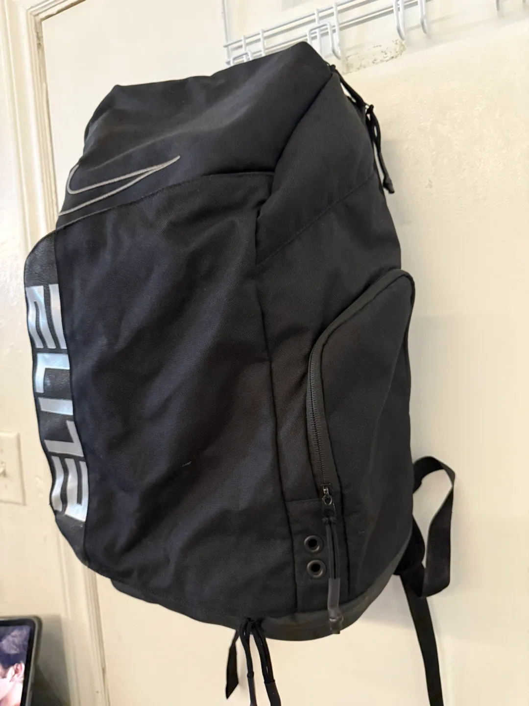 Nike Elite Backpack - Black image indicator(2)