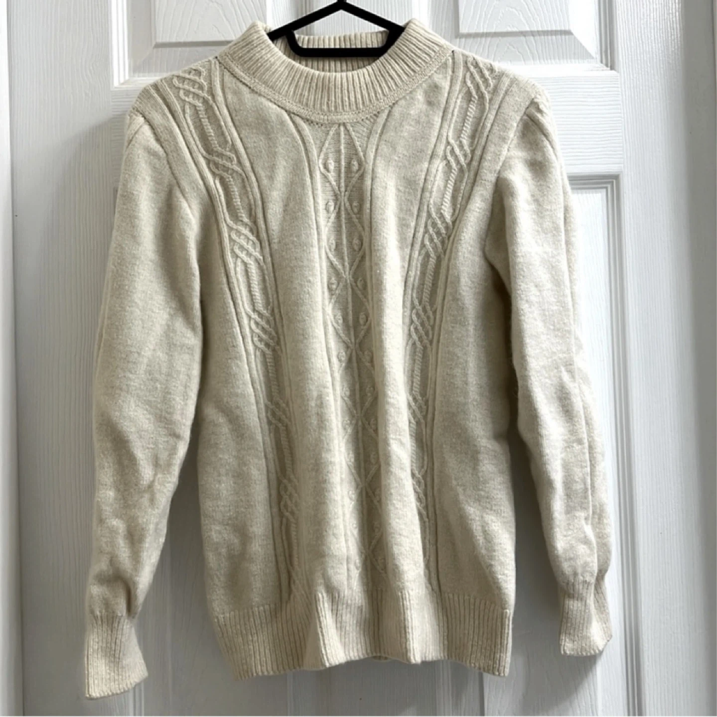 Alpaca Fleece Thick Knitted Crewneck Sweater