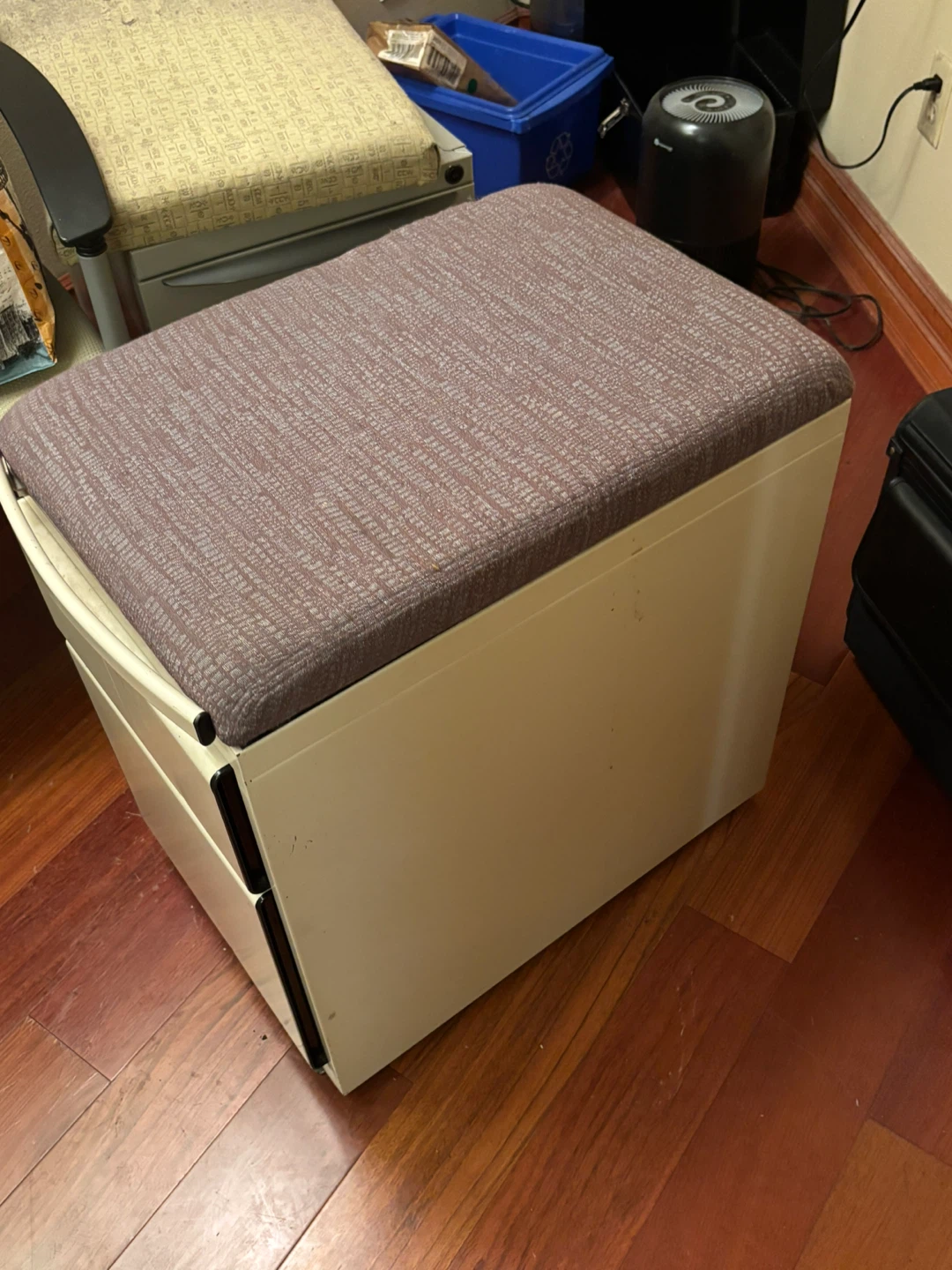 Two Storage Ottoman with Drawers - photo 2