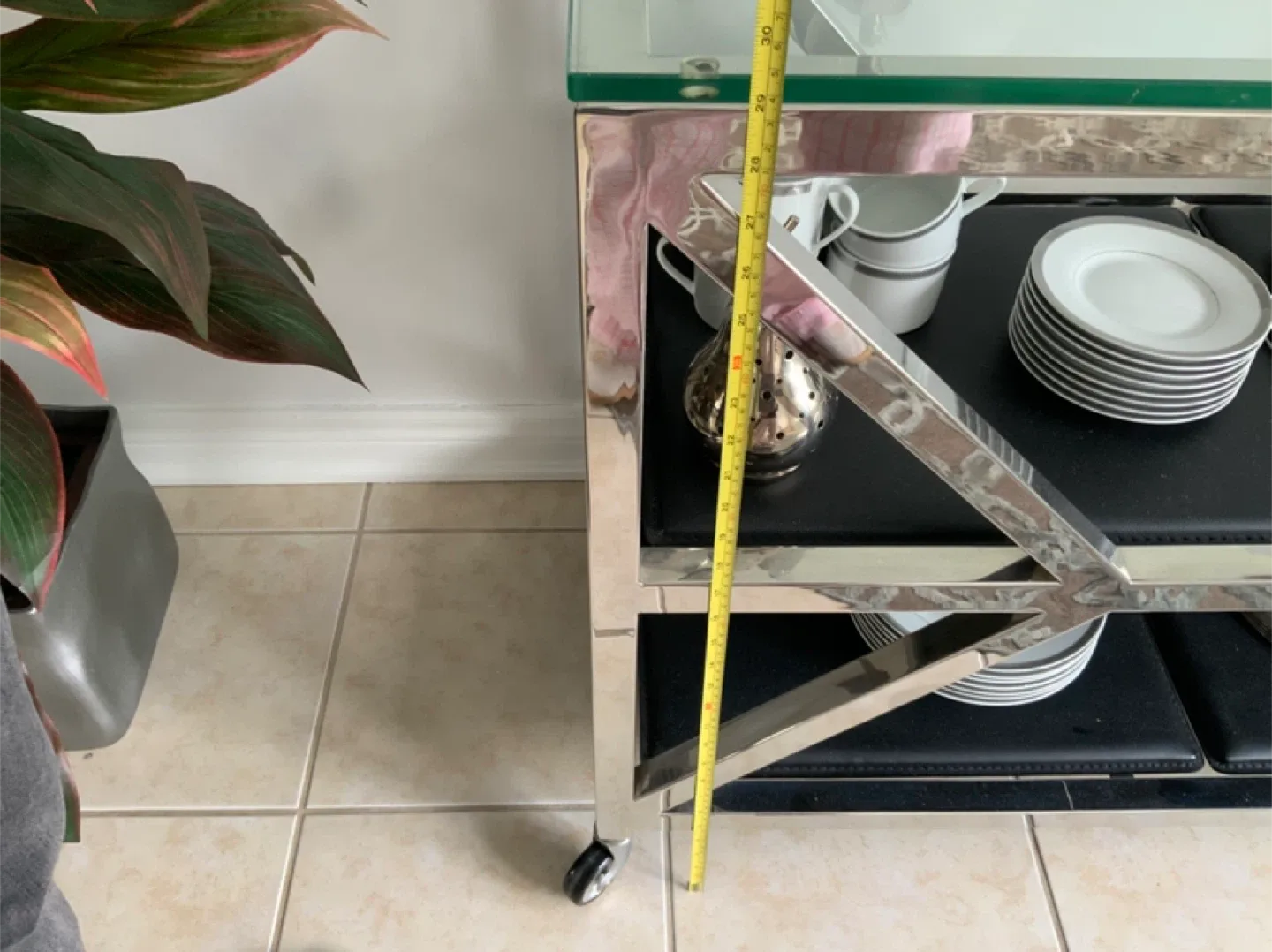 Silver Bar Cart with Glass Top image indicator(4)