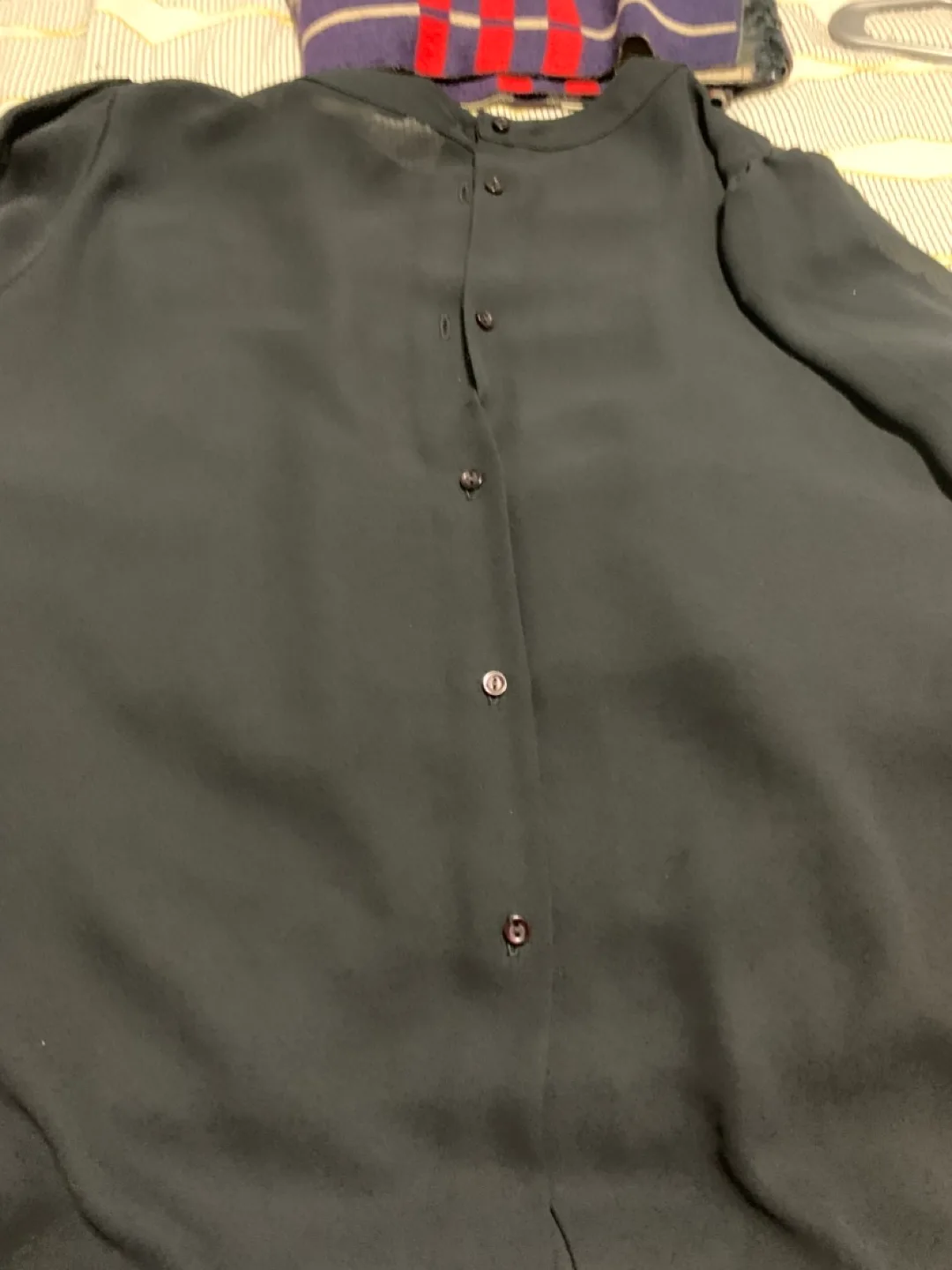 Mirror Room Hudson's Bay Black Blouse - Size 14 image indicator(3)