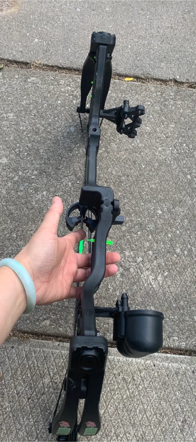 PSE Guide Compound Bow for youth image indicator(3)