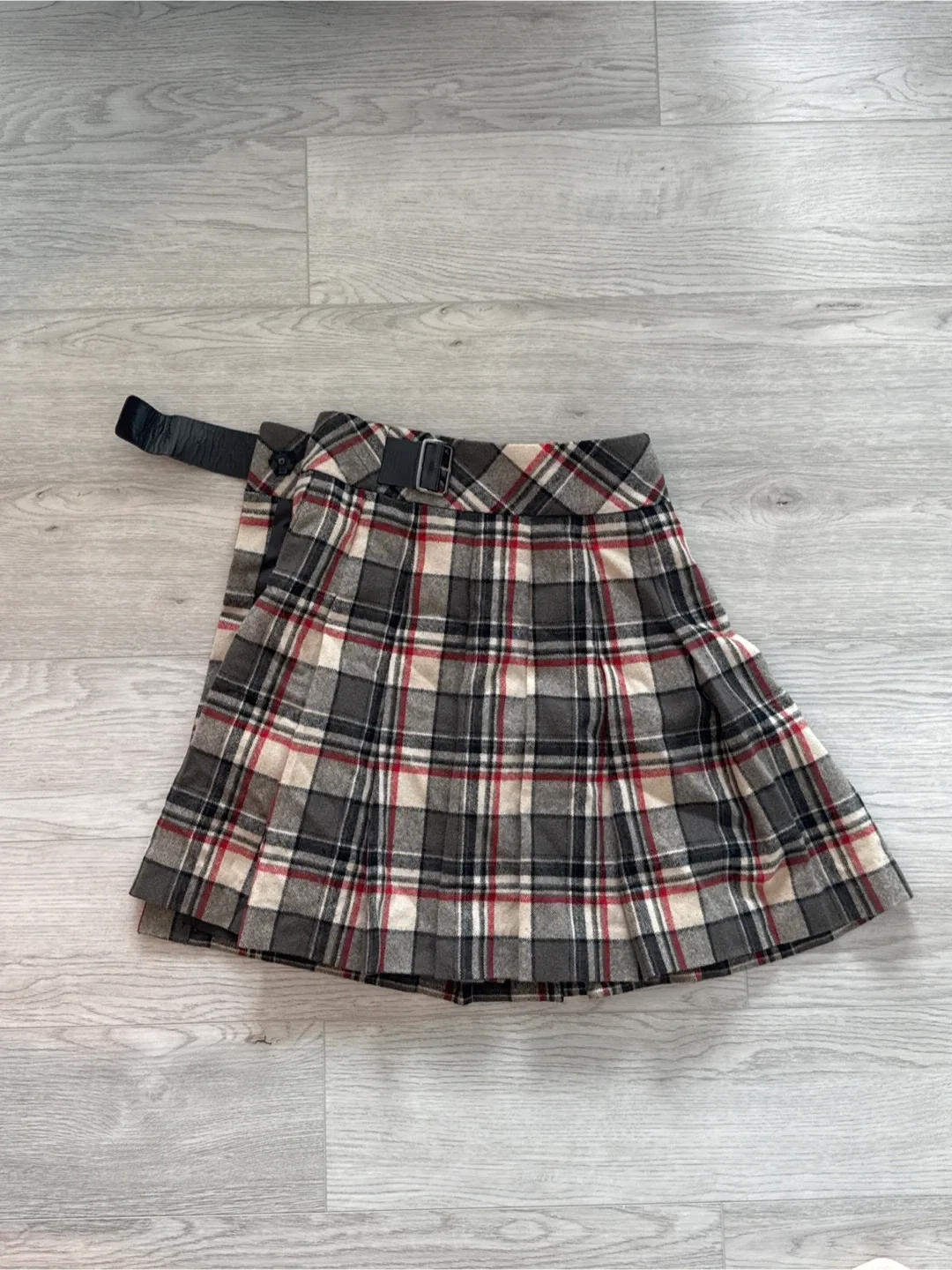 🤎❤️ Plaid Pleated Skirt with Buckle thumbnail