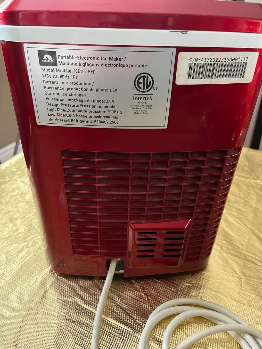 Igloo Portable Electronic Ice Maker - Red image indicator(4)