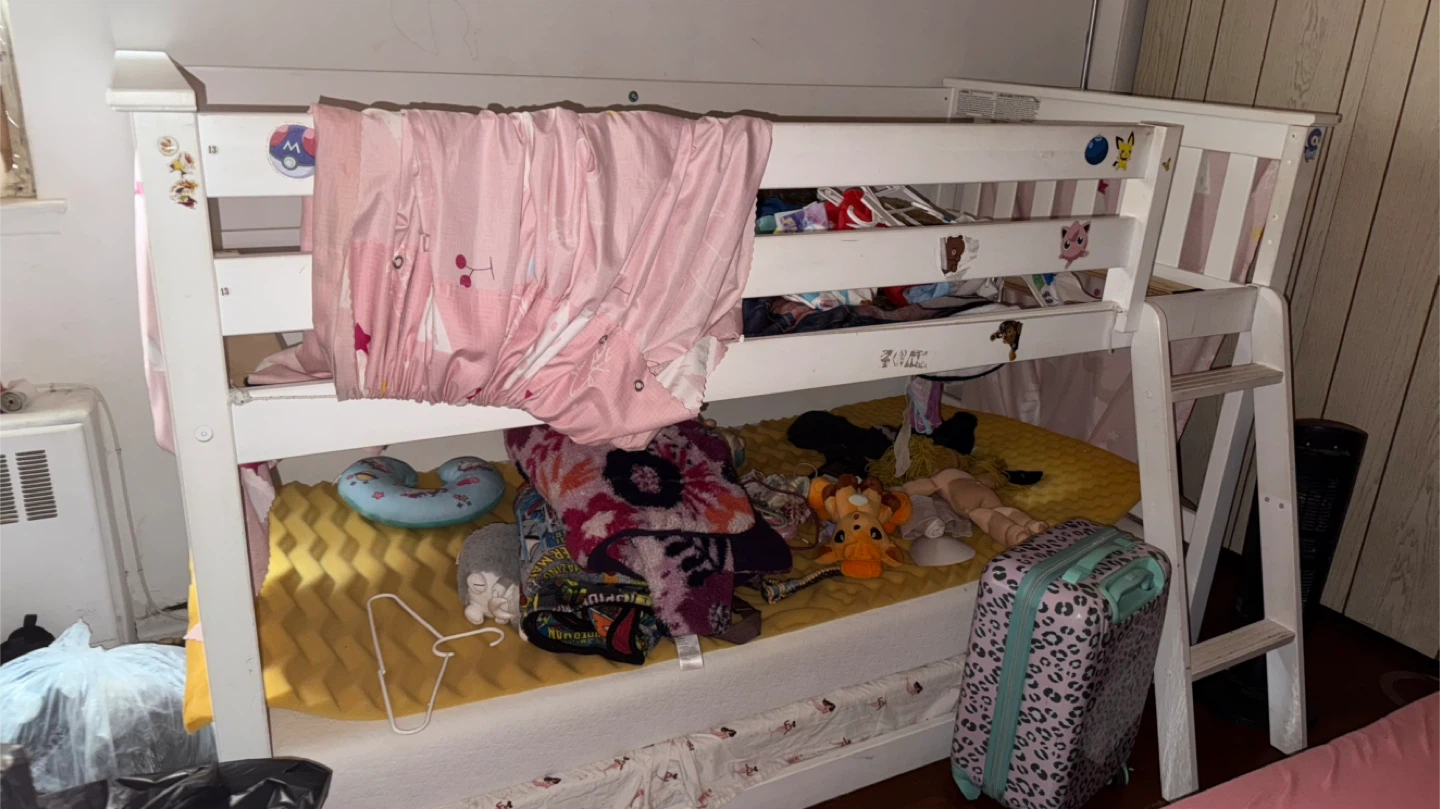 Twin Size bunk bed for kids with mattresses - photo 2