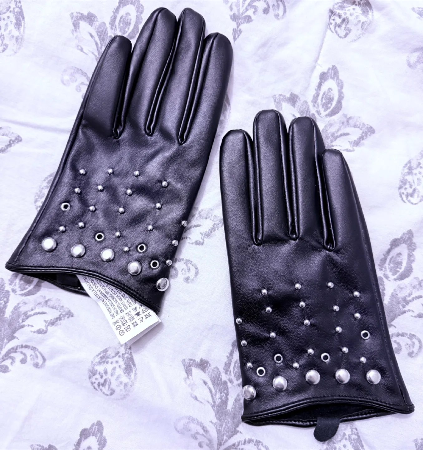 Zara Black Faux Leather Studded Gloves - One Size thumbnail