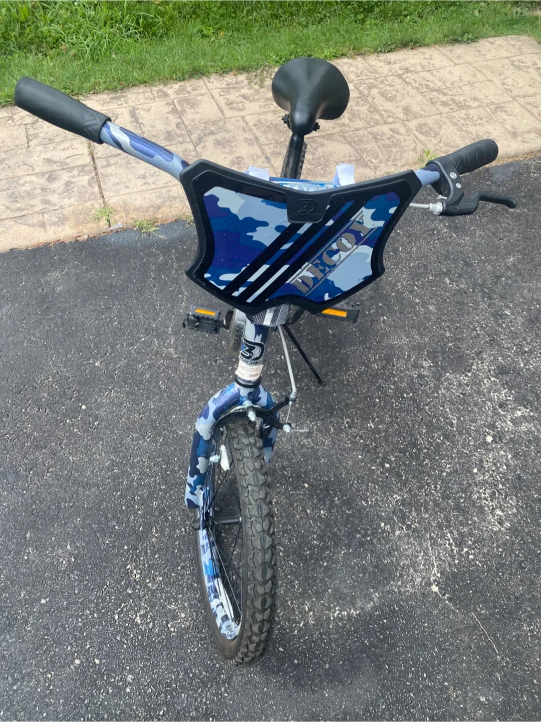 Boys' 18” Dynacraft Bike - Blue Camo image indicator(5)