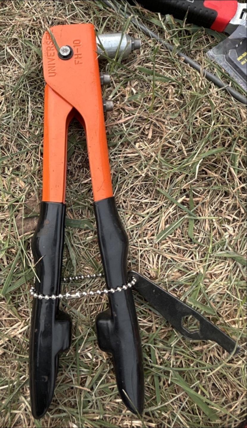 Universe FH-10 Rivet Tool