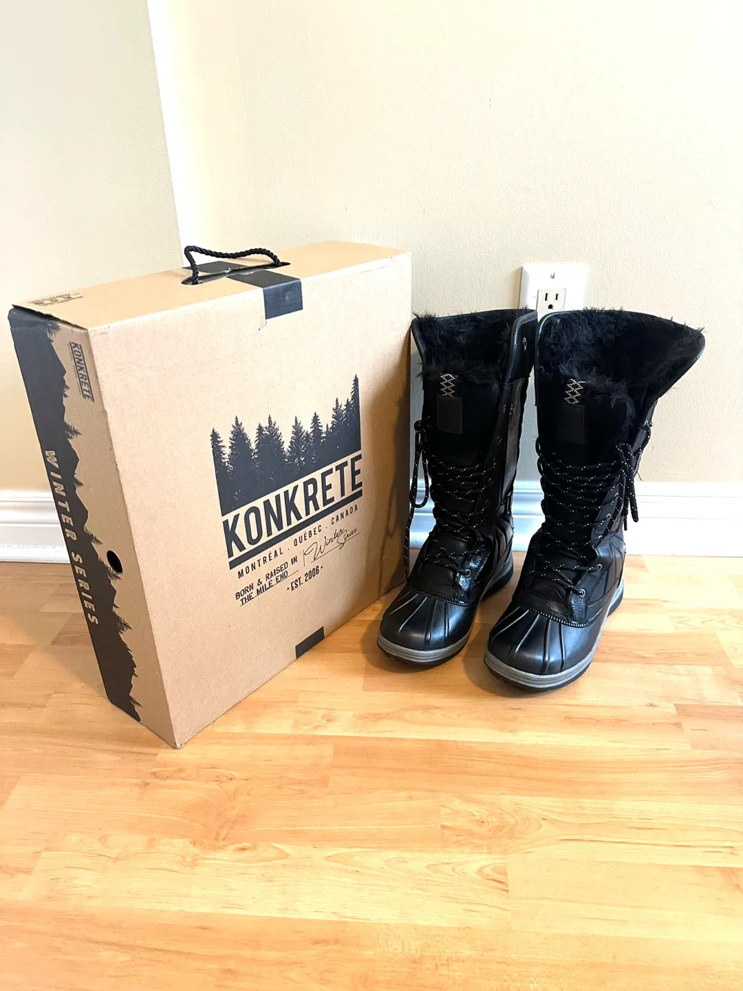 KONKRETE Winter Boots - Black Size 10 thumbnail