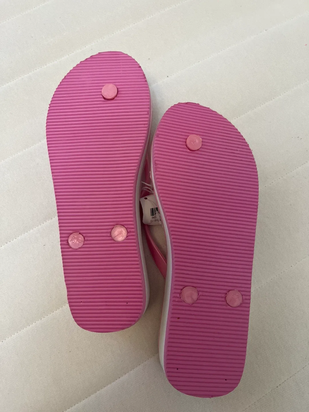New Gezer Pink & Blue Flip Flops - Size 37 image indicator(3)