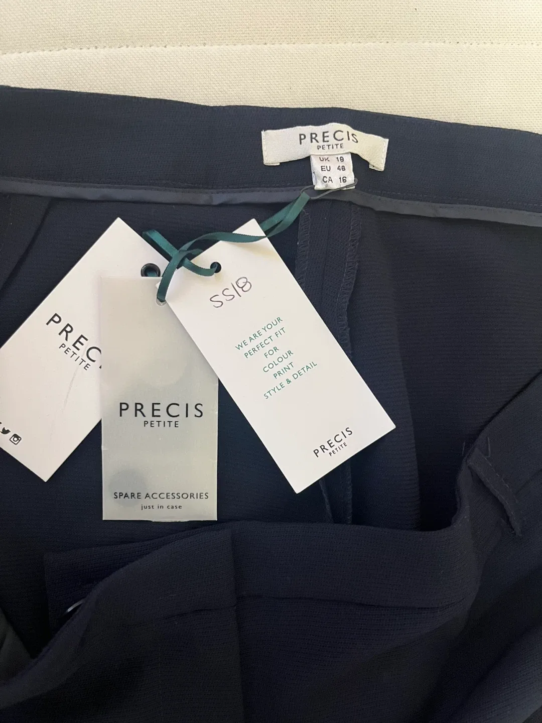 NEW Precis Petite Anna Trouser Size 16 image indicator(3)