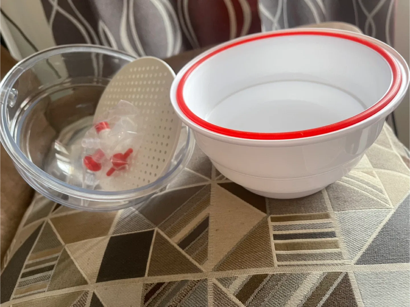 New Aggstrom Polycarbonate desiccator 150mm Size (Space Saver) image indicator(2)