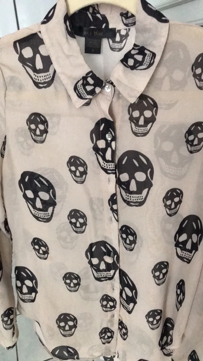 Halloween Skull blouse size small image indicator(4)