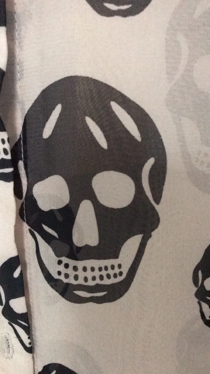 Halloween Skull blouse size small image indicator(5)