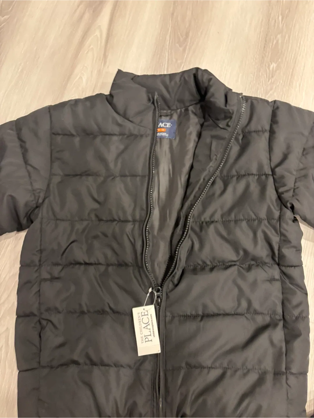 Brand new Puffer jackets kids for Fall image indicator(5)