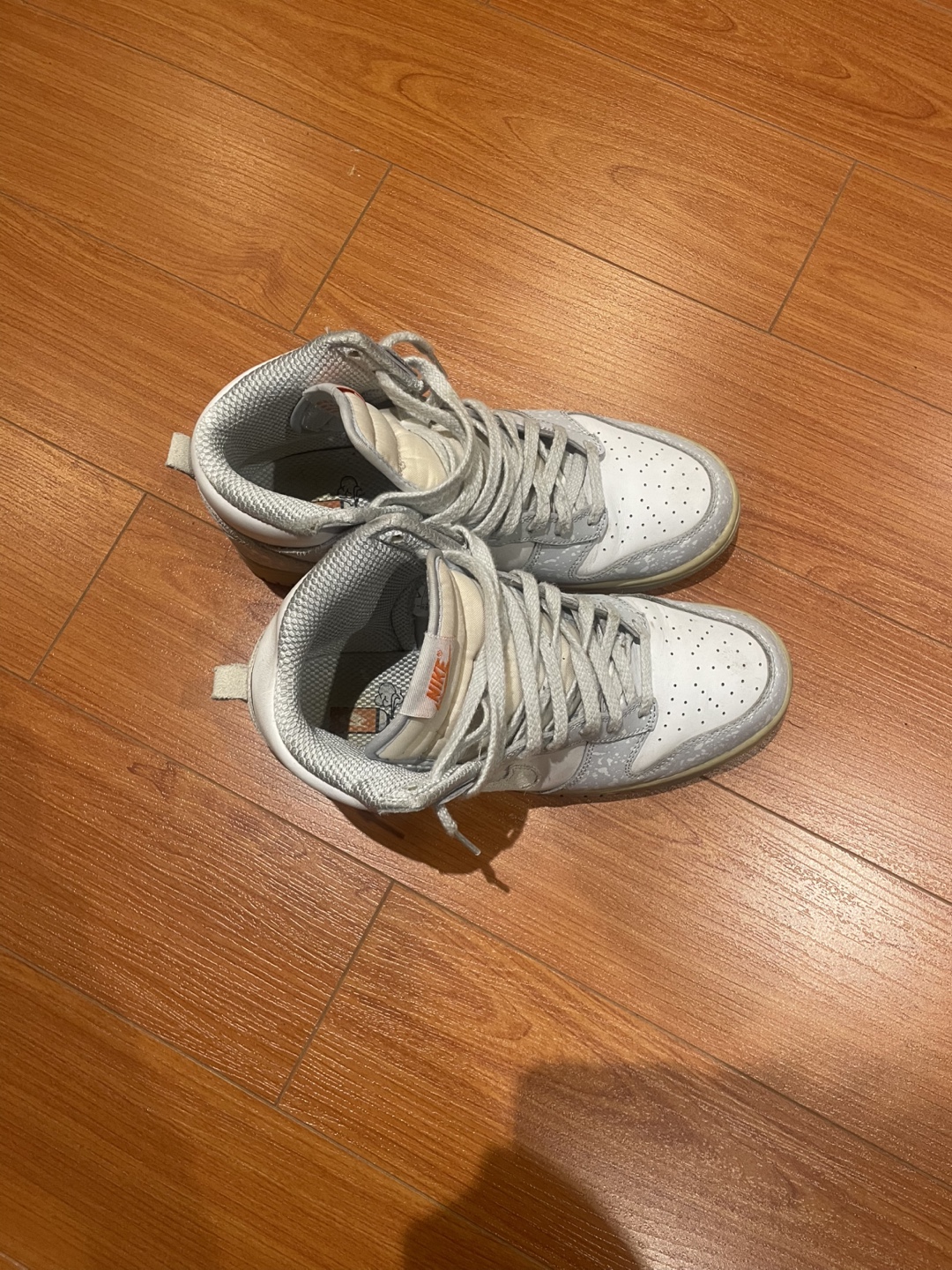 nike dunk high white and grey
