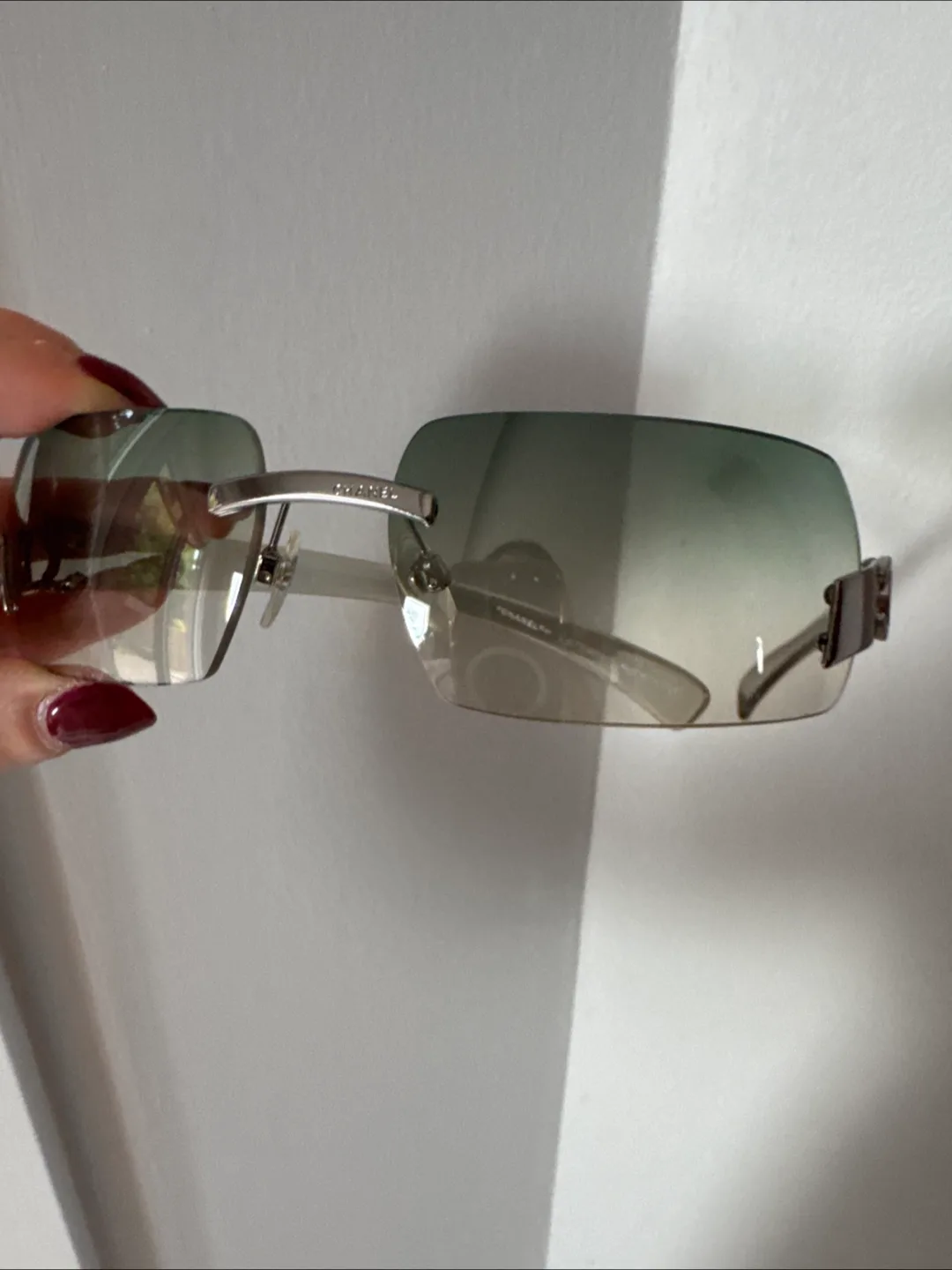 Chanel L6714869 Sunglasses image indicator(4)