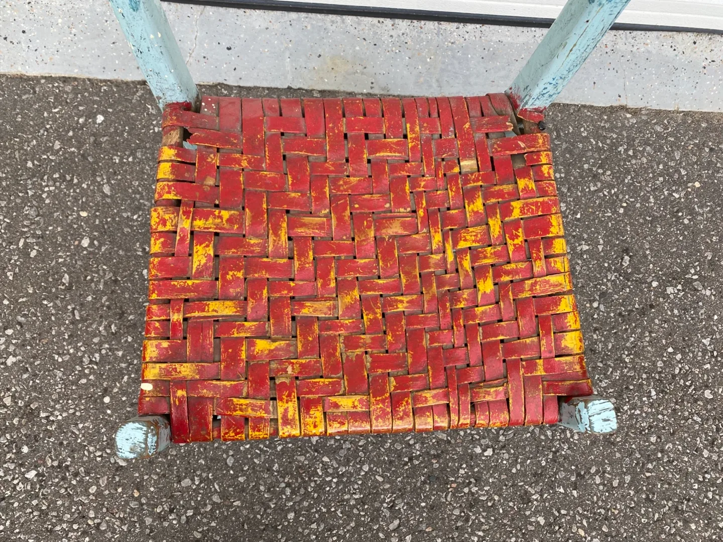 Vintage Chair for Fall Porch Decor image indicator(3)