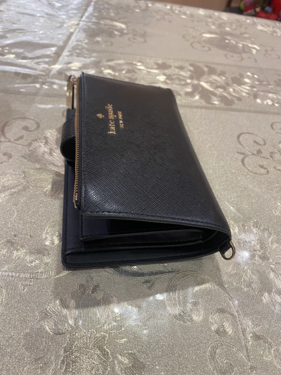 Kate Spade Black Wallet image indicator(6)