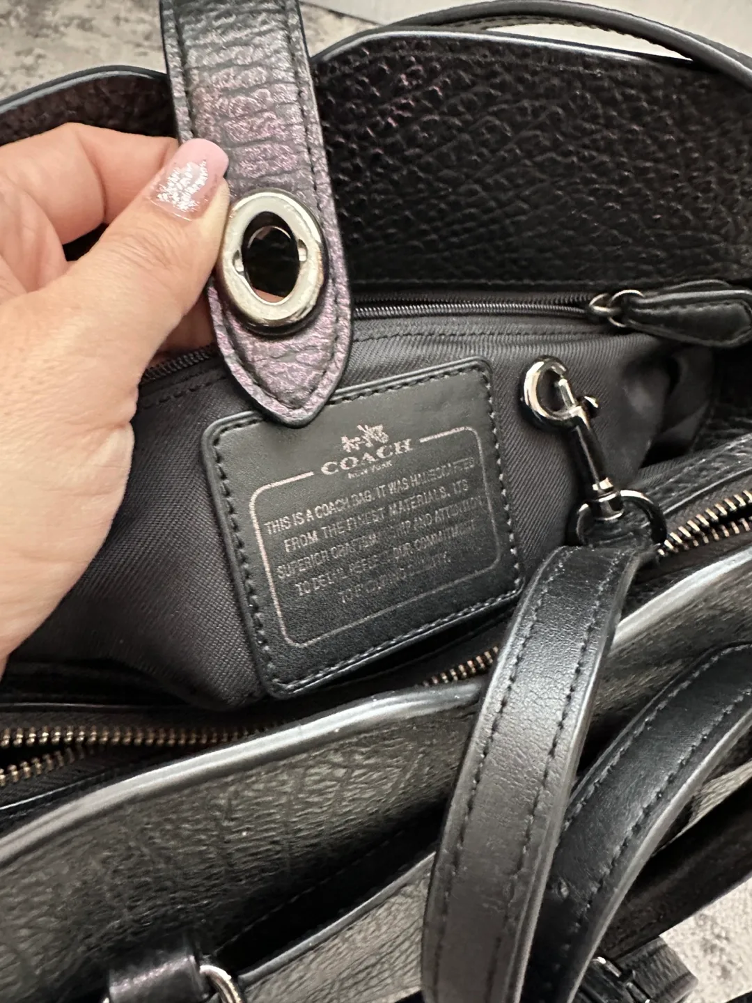 Coach Black Leather Handbag image indicator(5)