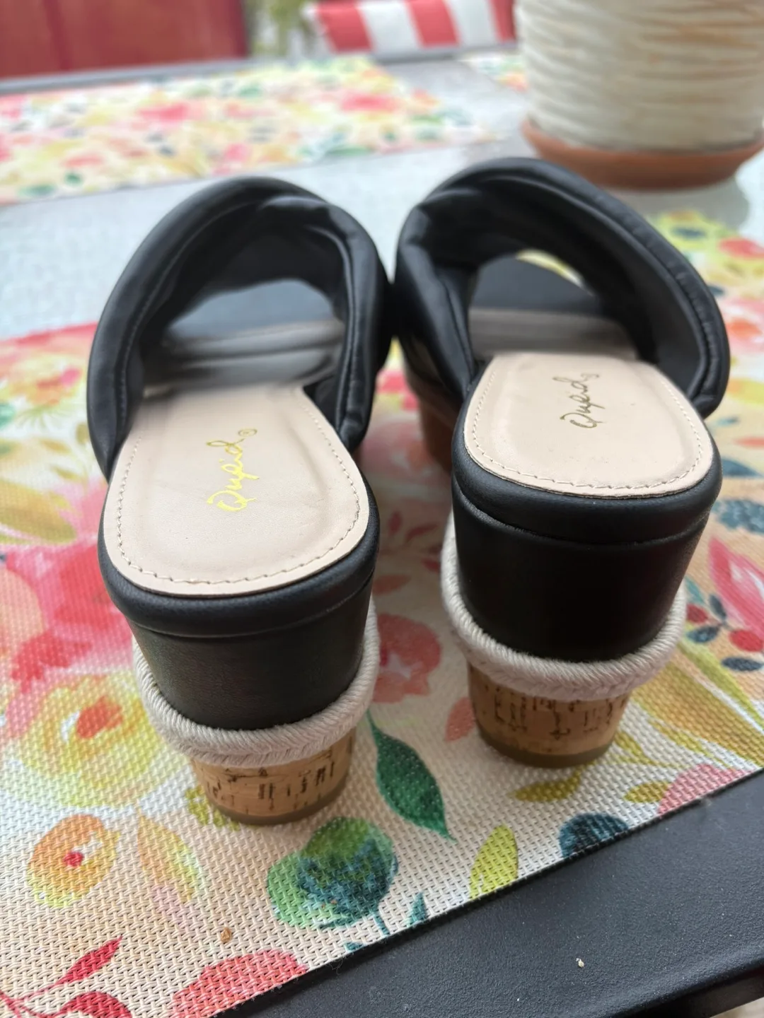 Qupid Black Wedge Sandals - Size 5.5 image indicator(2)