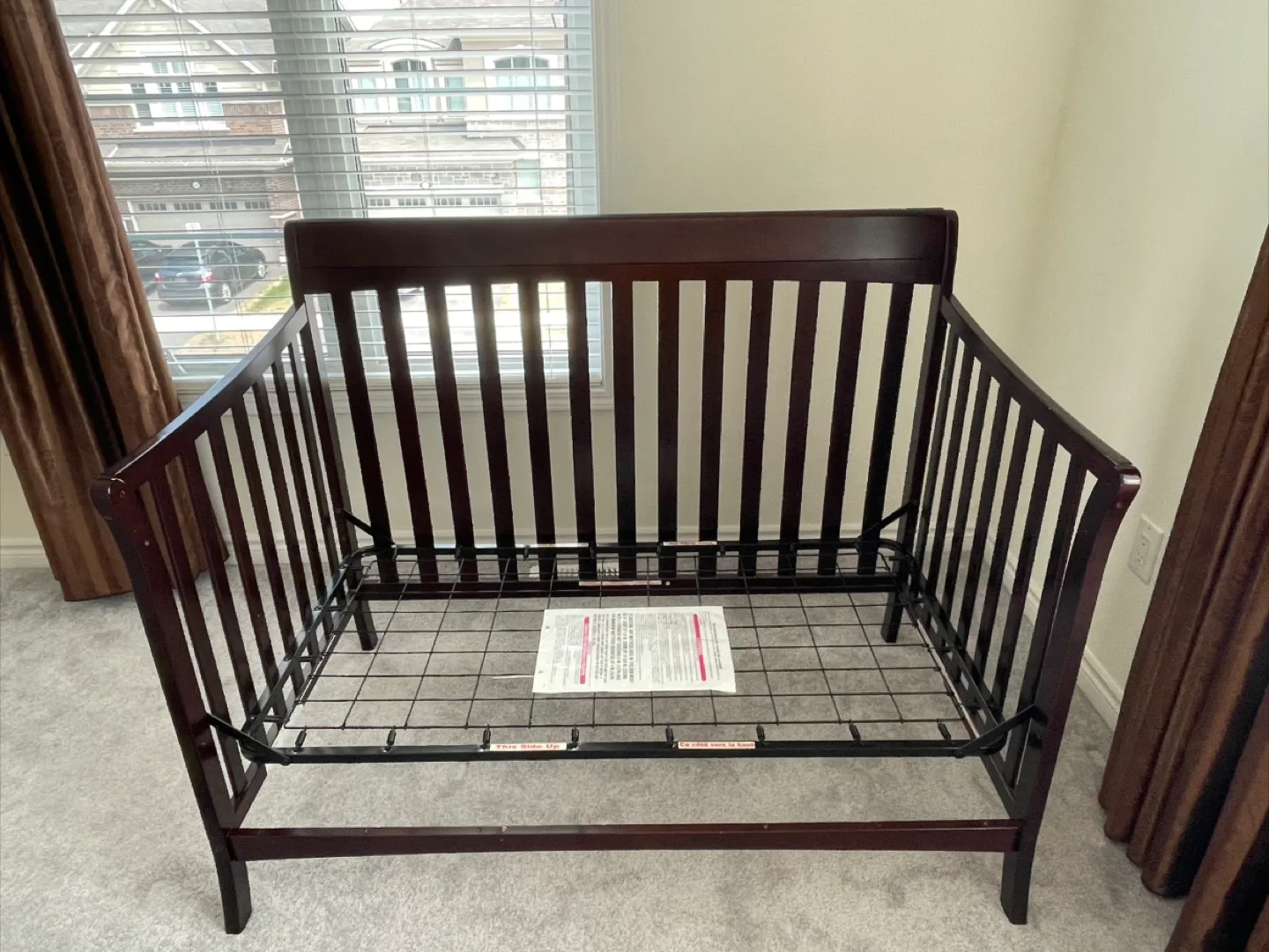 Convertible Crib - Espresso Finish image indicator(3)