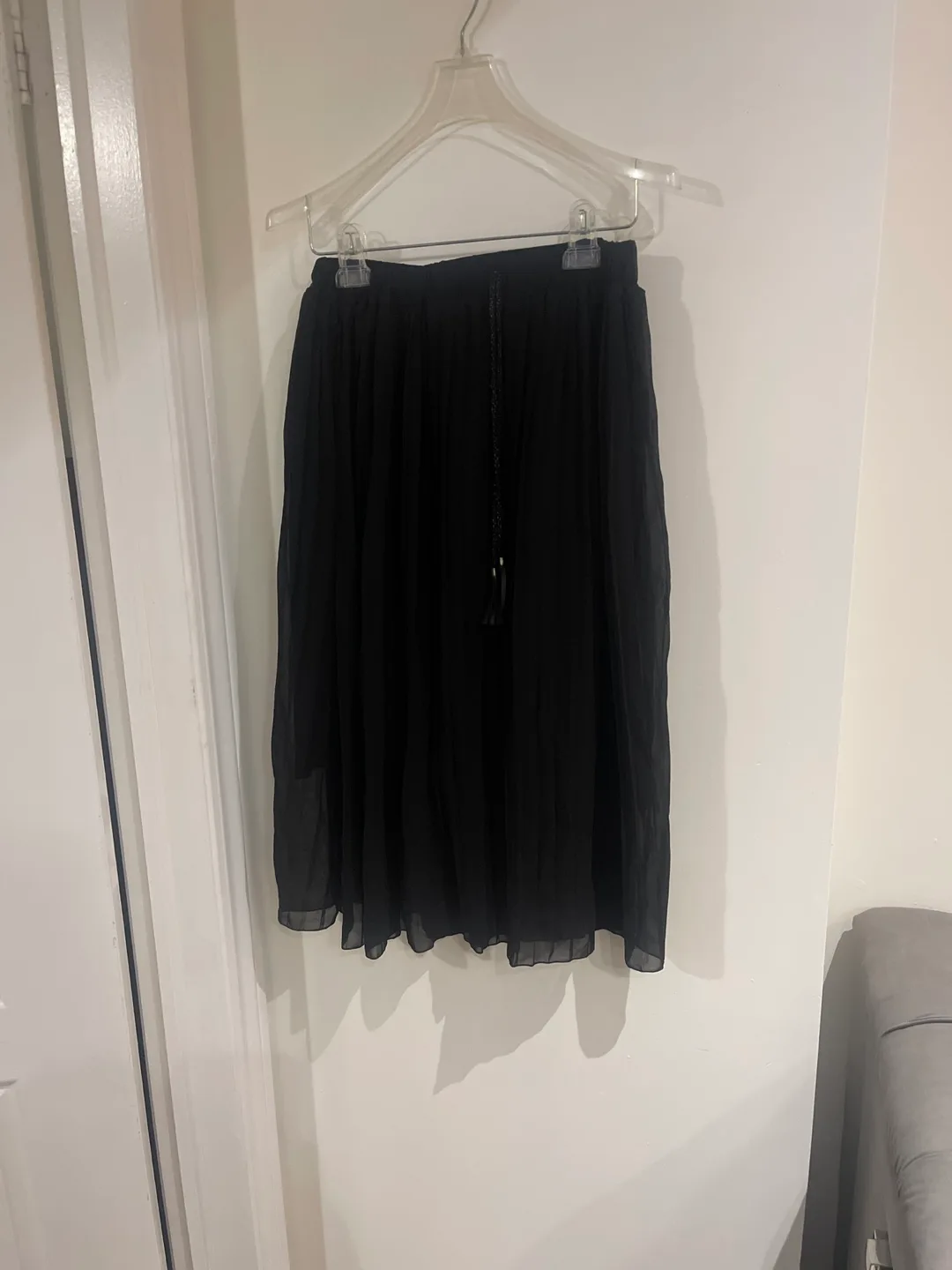 Black Pleated Skirt thumbnail