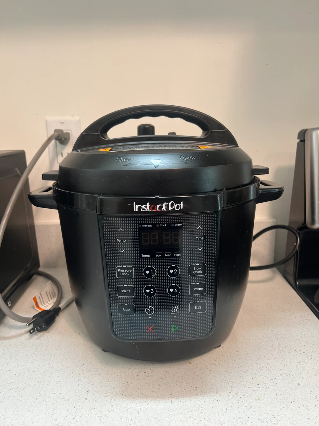 Instant Pot RIO Chef Series Multi-Cooker 6QT