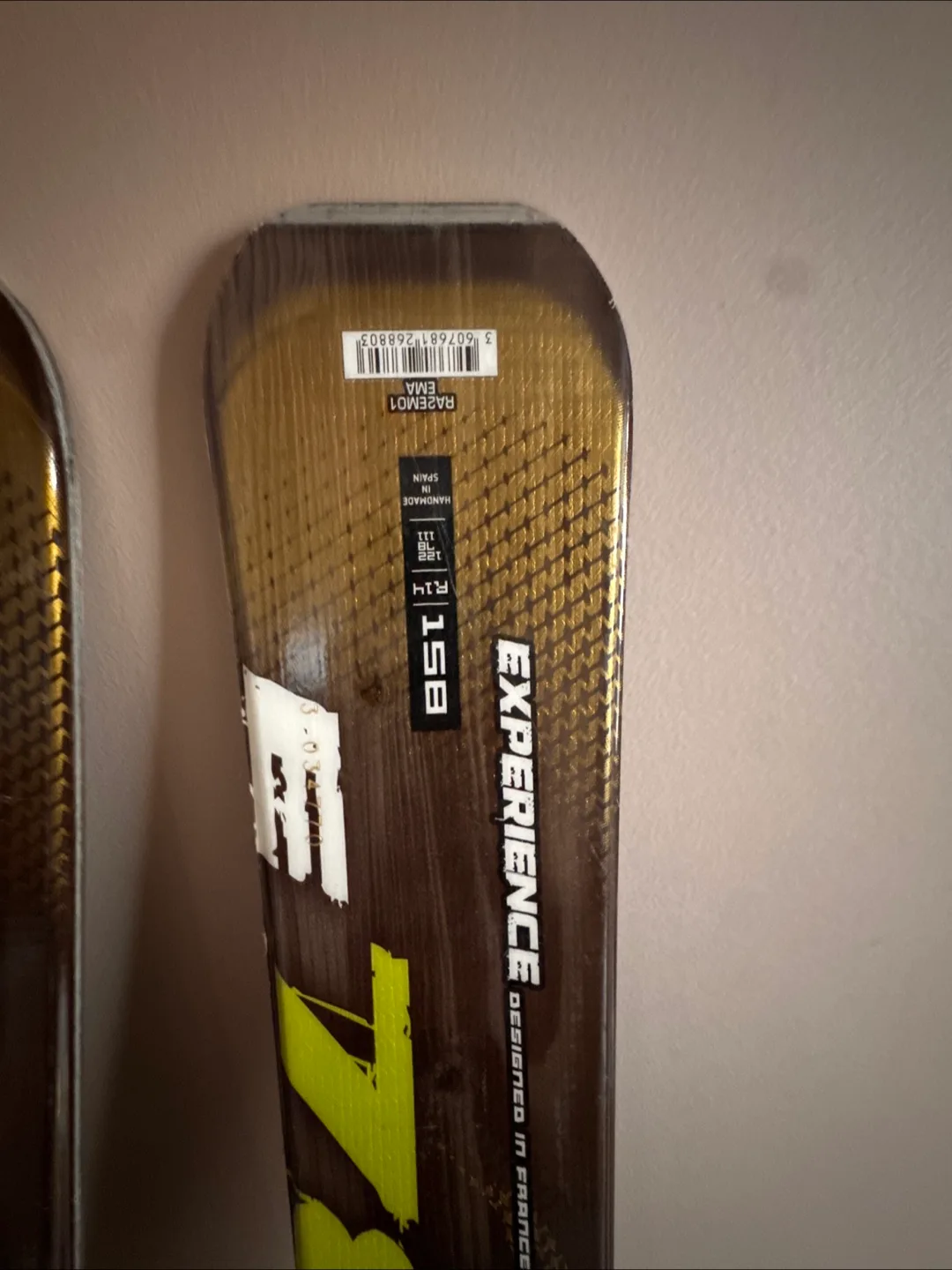 Skiing set - excellent condition image indicator(3)