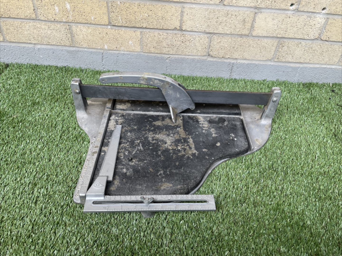 Tile Cutter - photo 3