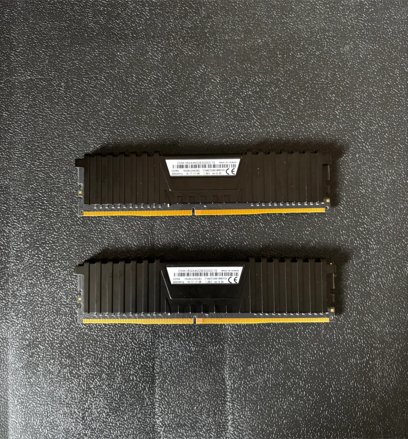 Corsair vengeance 3000mhz 16GB(2x8GB) DDR4 Ram - photo 2