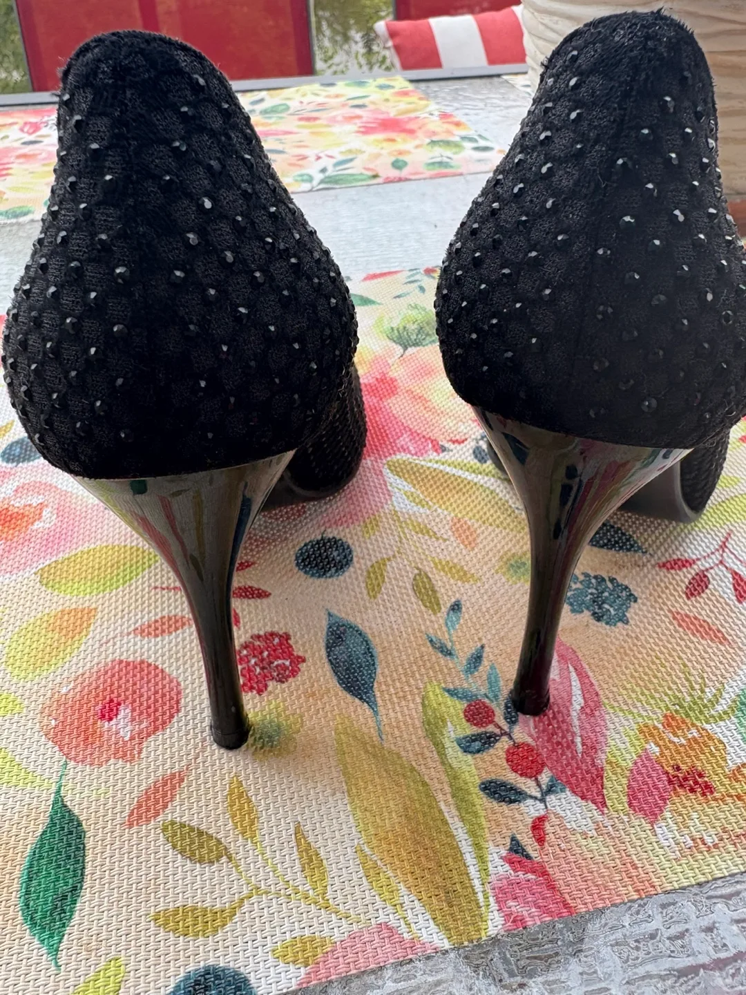 Via Spring Black Heels - Size 37 image indicator(2)