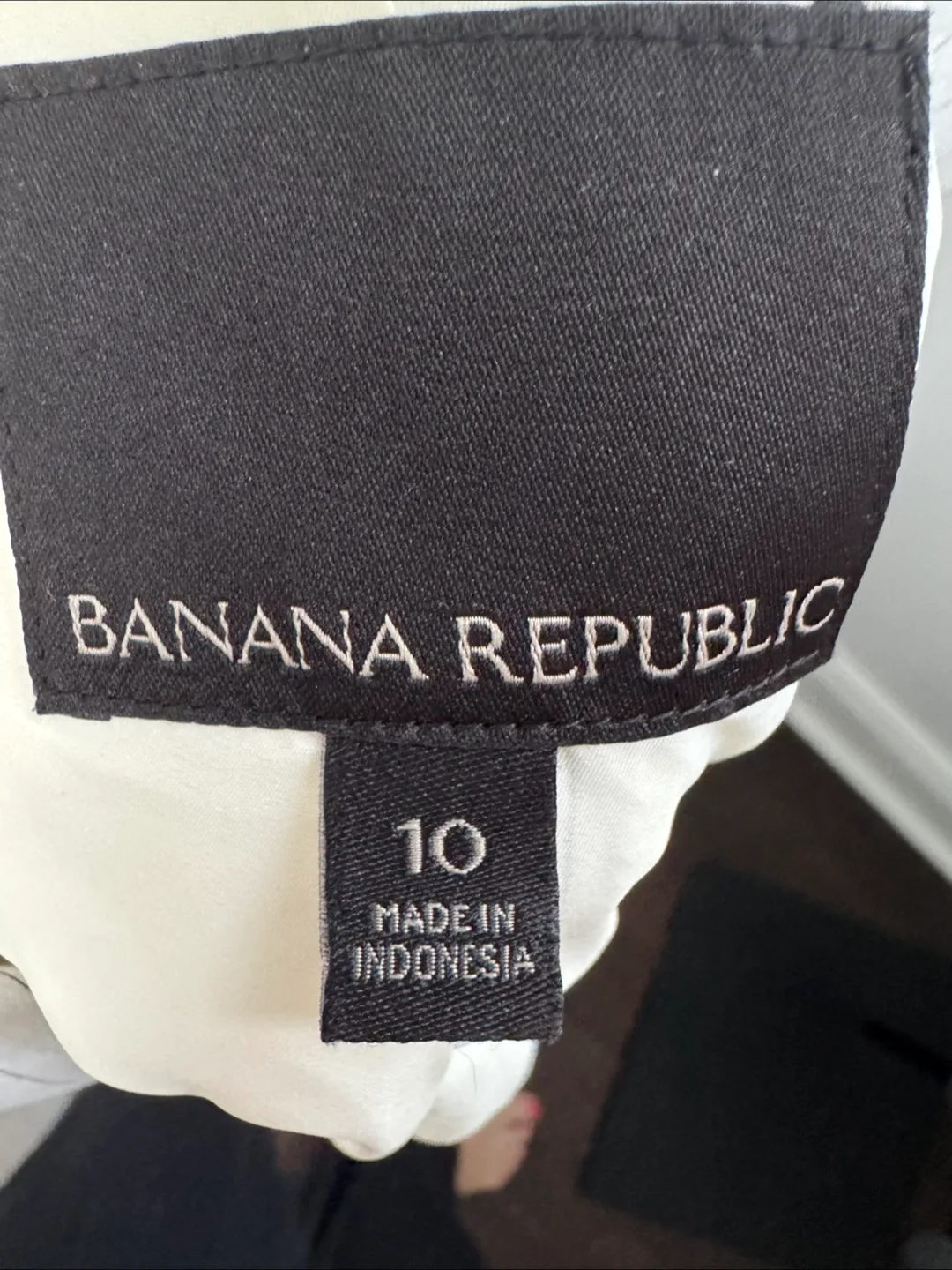 Banana Republic Blazer - Size 10 image indicator(4)