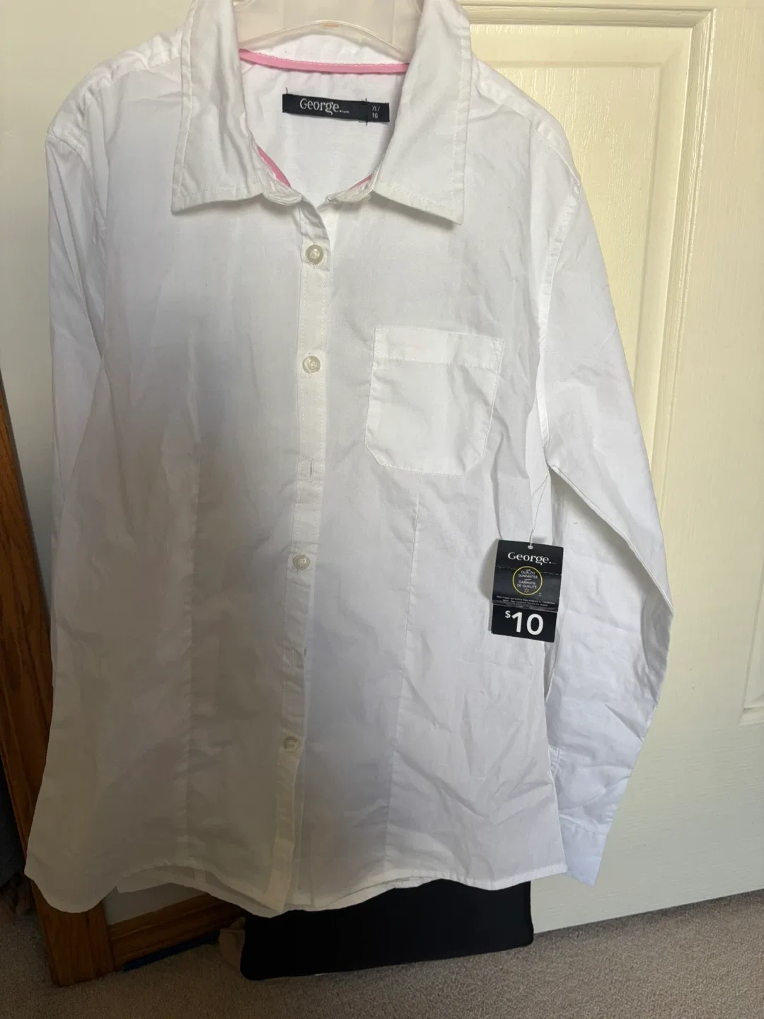 George White Button-Up Shirt - XL