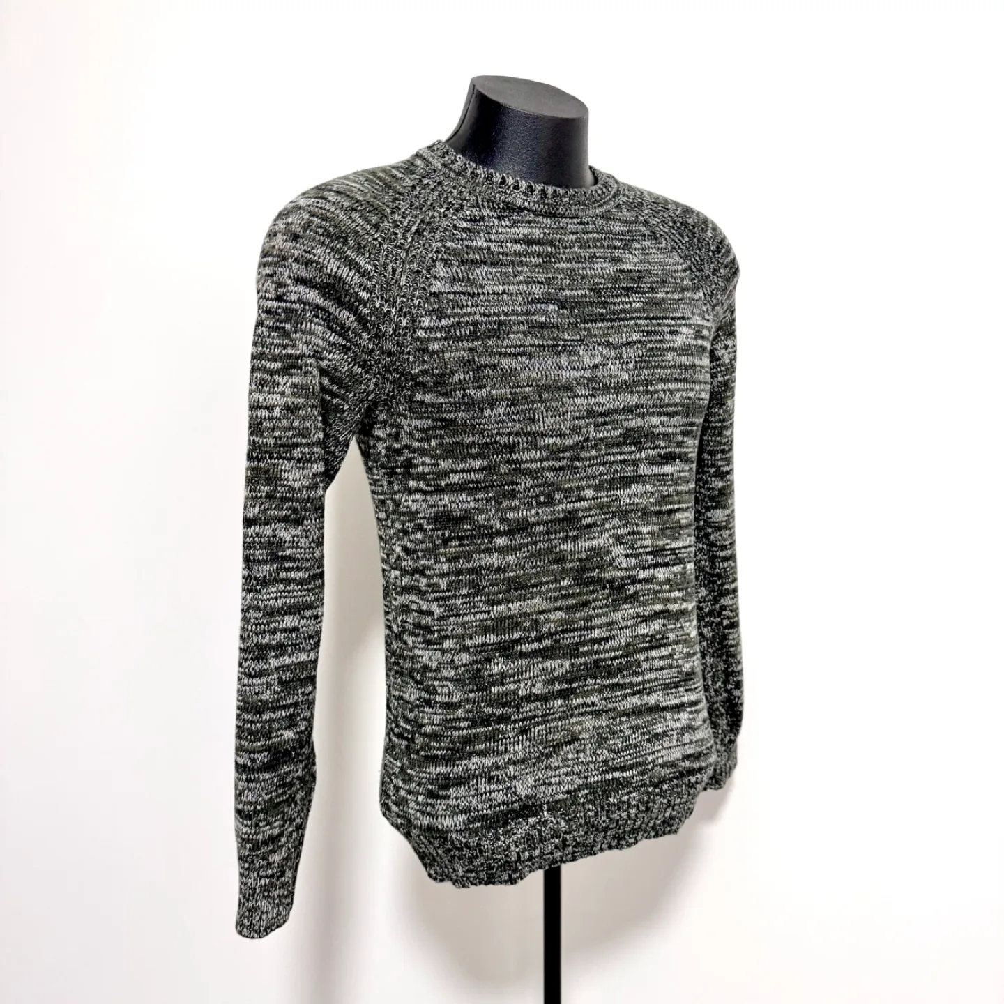 Men’s HM cotton knitted sweater image indicator(2)