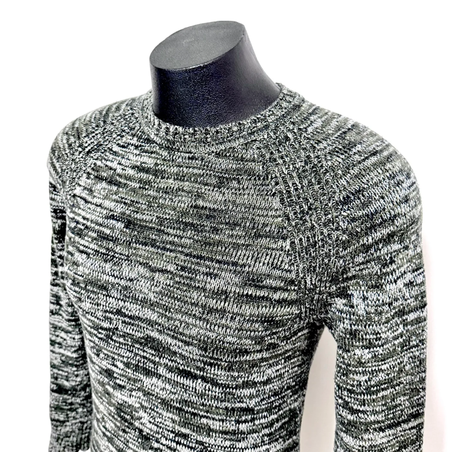 Men’s HM cotton knitted sweater image indicator(3)