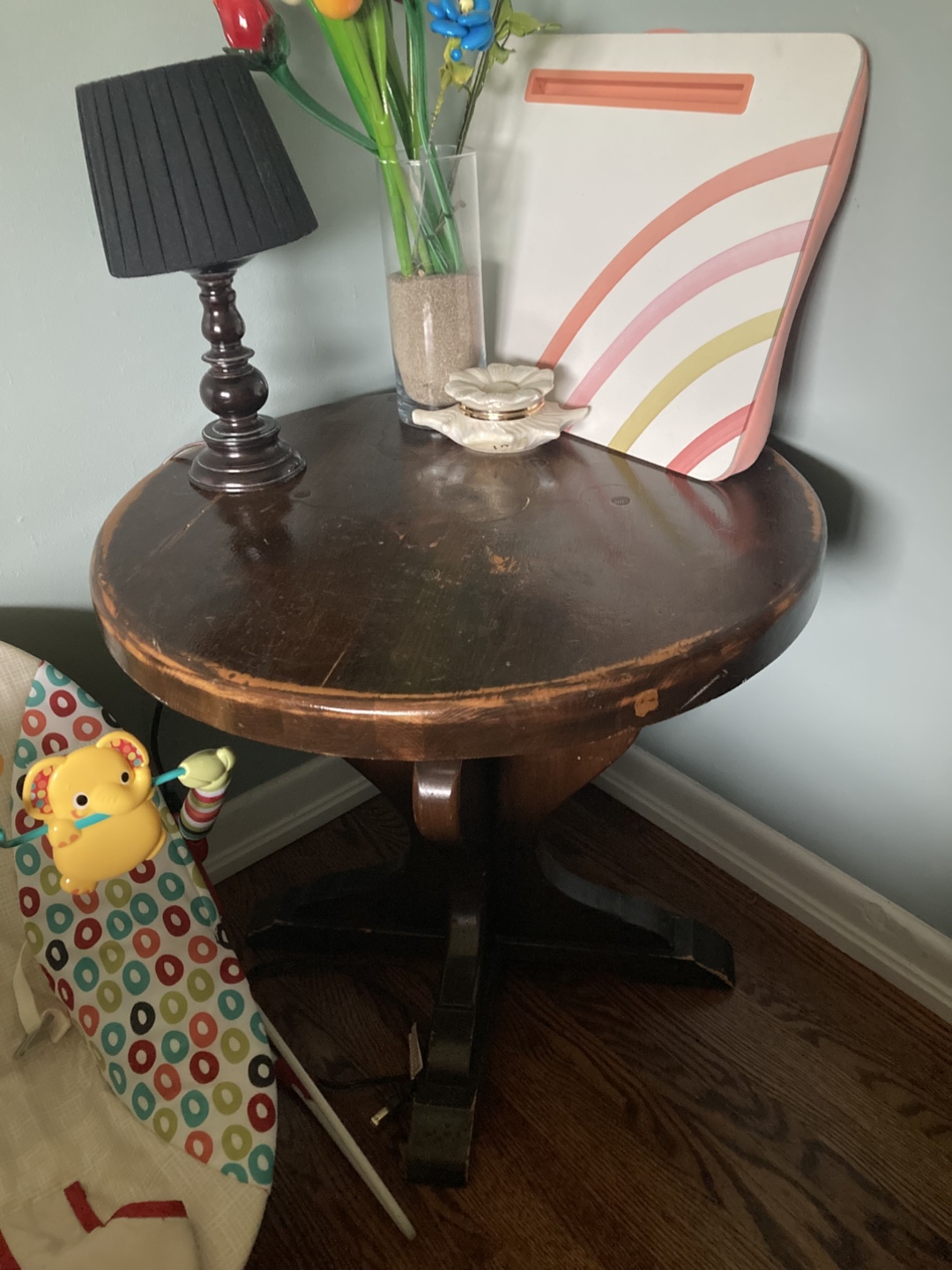 Round solid wood Side Table - photo 3