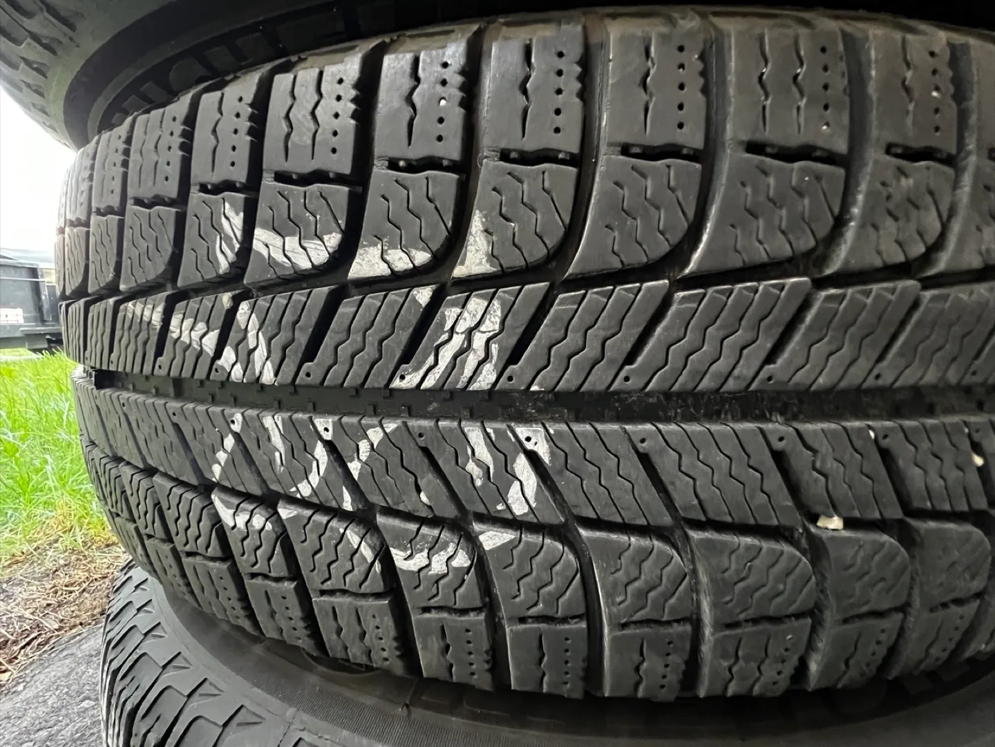 USED Michelin X-ICE 15” Winter Tires and cover image indicator(4)